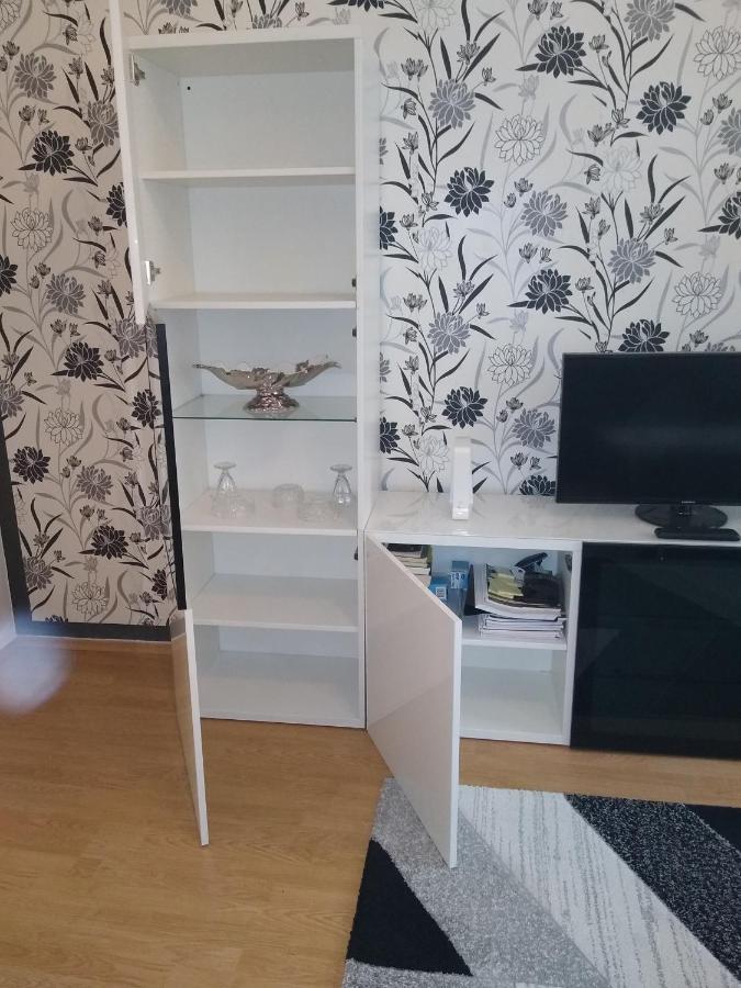 Spacious Central Apartment Вена Экстерьер фото