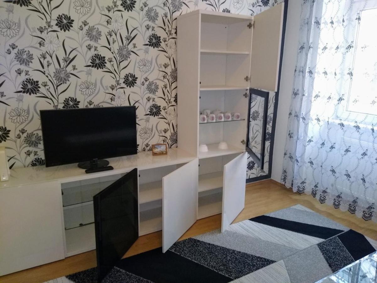 Spacious Central Apartment Вена Экстерьер фото